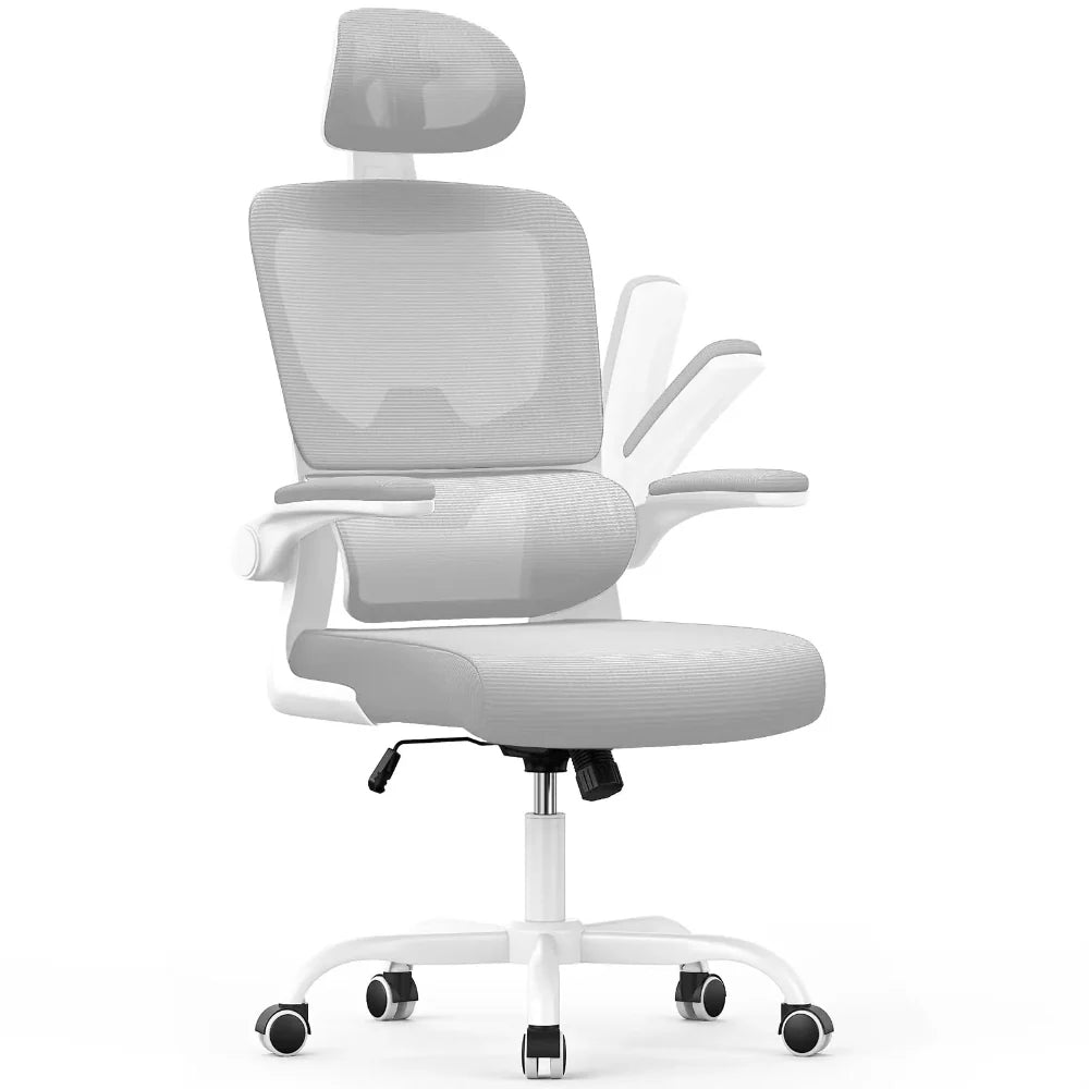 Chaise ergonomique noire avec dossier réglable et appuie-tête sur fond blanc